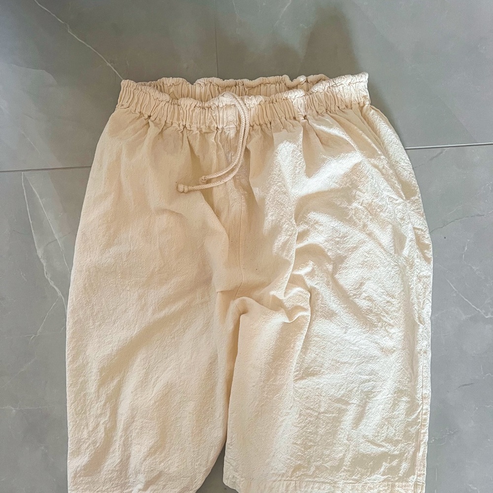 Splash Cream Linen Shorts